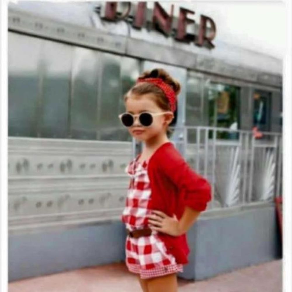 Meet your Posher, Maria